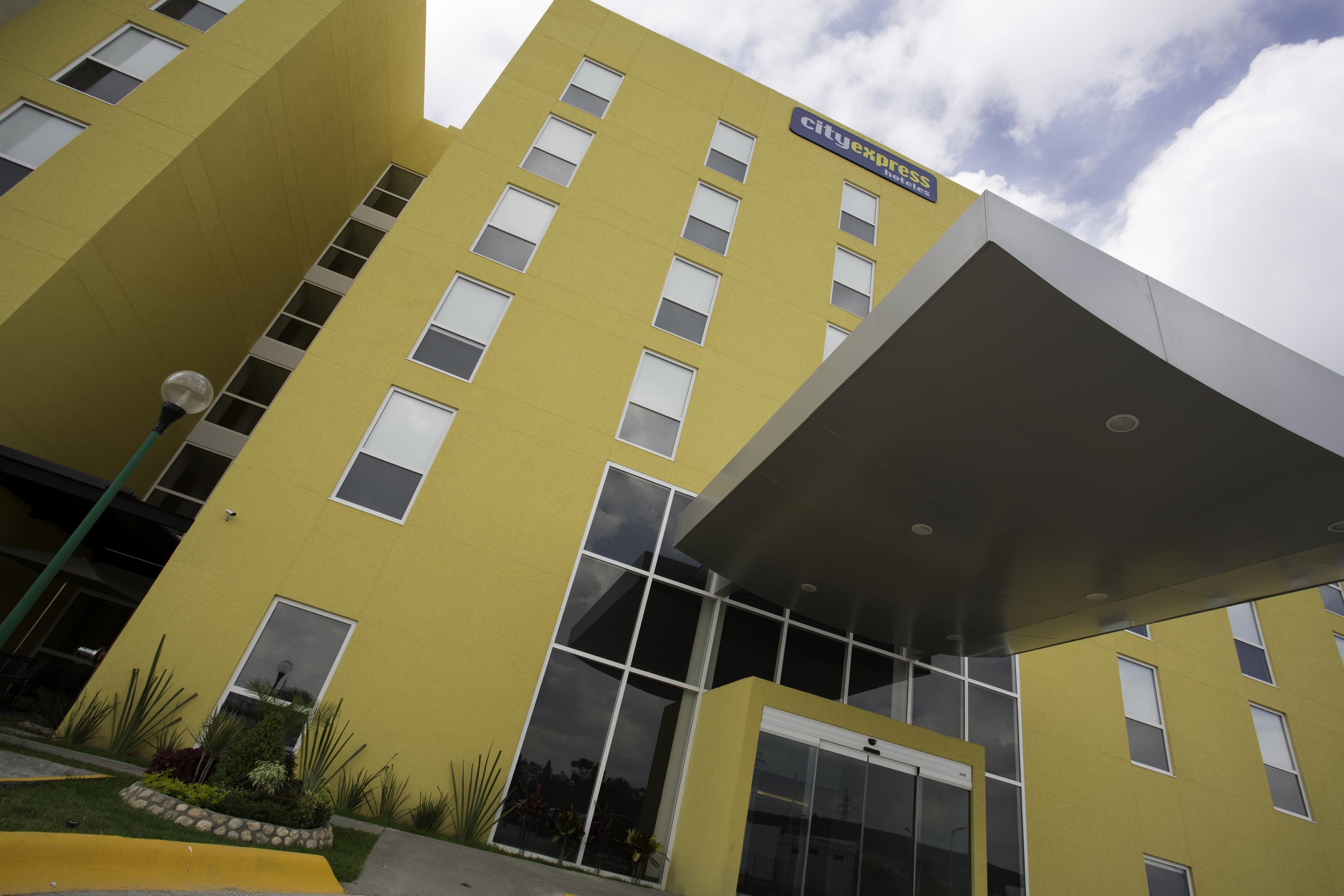 City Express By Marriott Irapuato Norte Exteriér fotografie