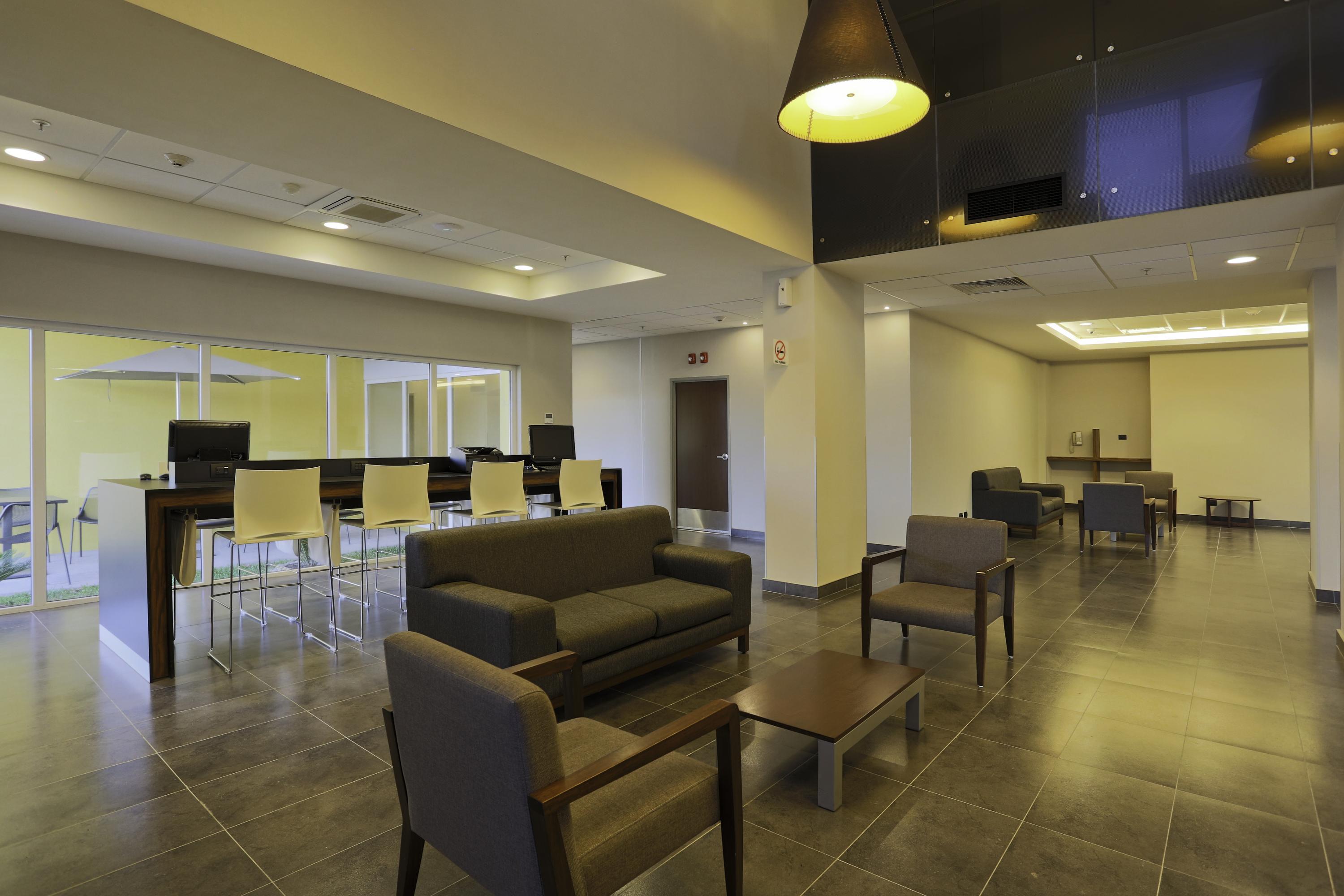 City Express By Marriott Irapuato Norte Exteriér fotografie